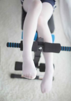 日韩美女在电车上被强奸视频_720免费观看电视剧