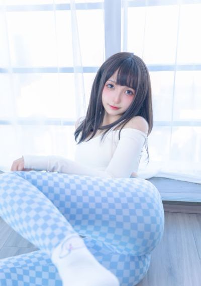 二次元美女18隐私免费_BD电影免费在线