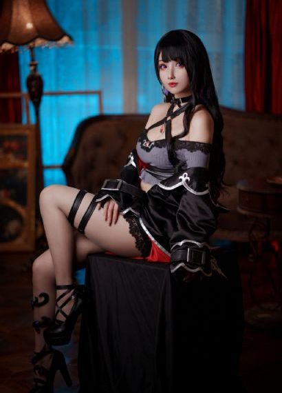亚洲伊人久久大香线蕉av_十万网红美女美酱