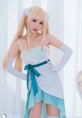 大战丰满人妻性色av偷_HD高清完整版