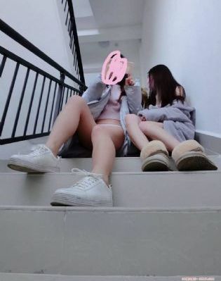 美女扒开腿让男生桶免费_BD韩语完整在线观看