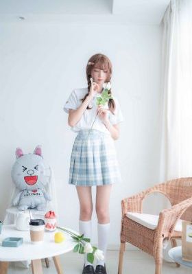 亚洲色成人网一二三区_1080P完整版观看
